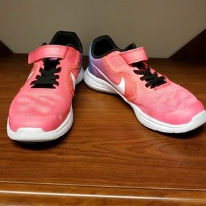 Girls Nike 2.5