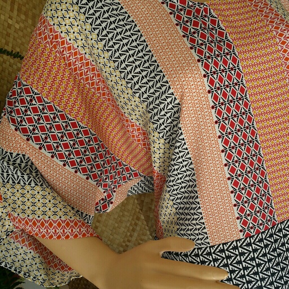 Cute Top - Picture 3 of 8