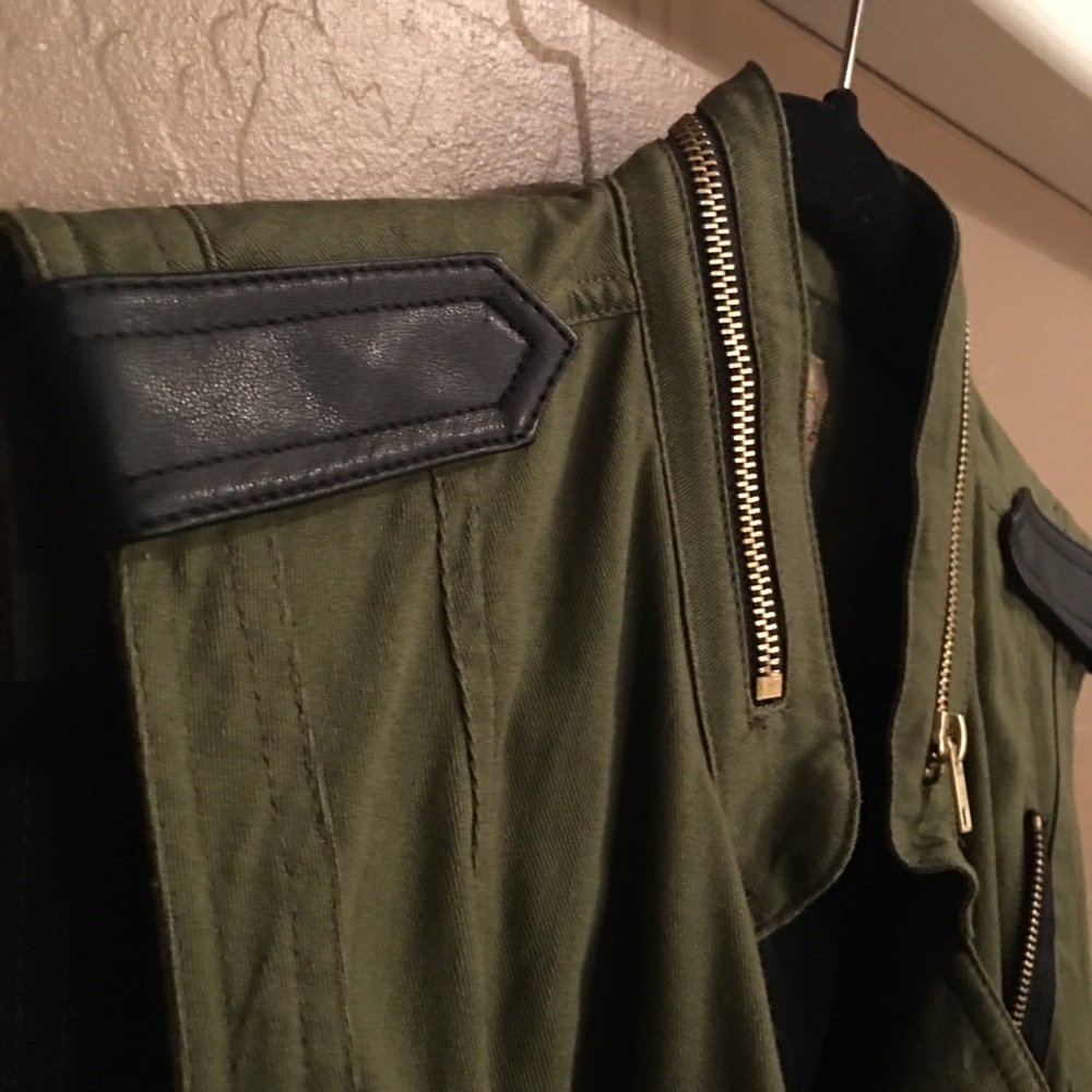 Army green vest
