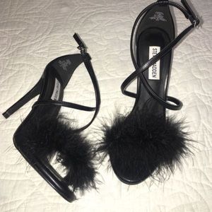 Steven madden black heels