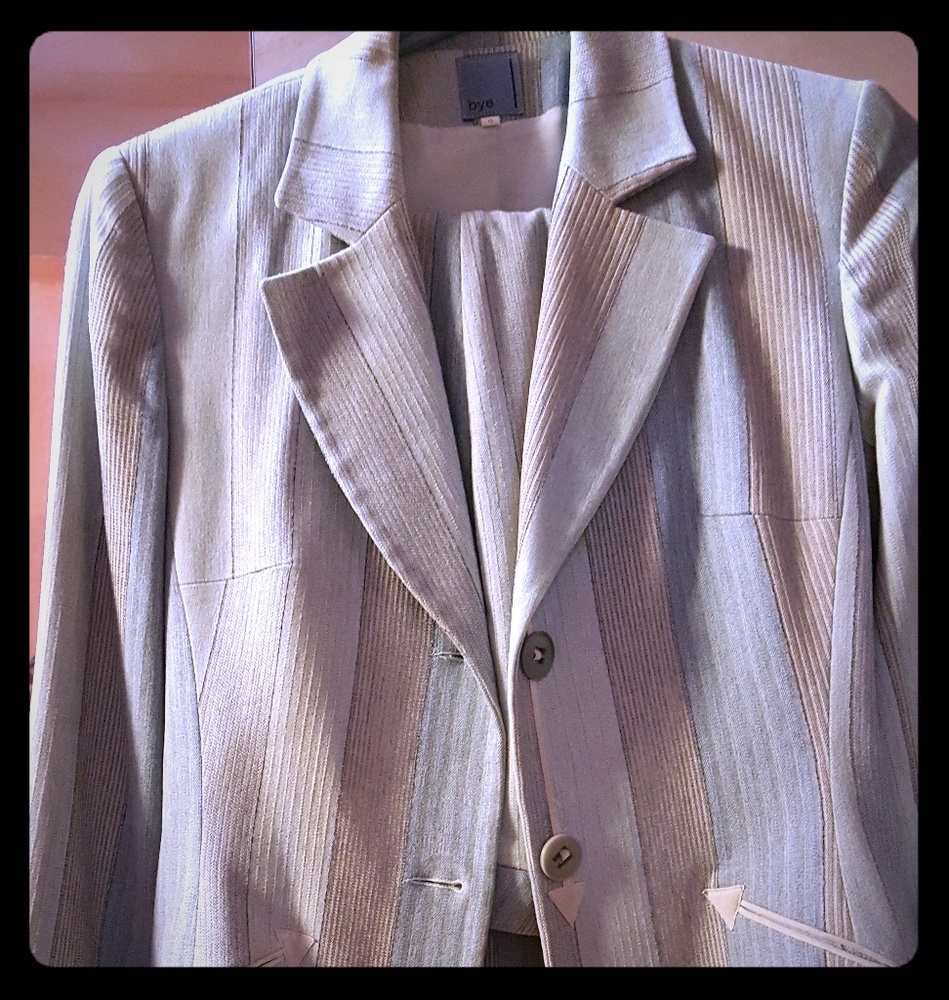 Suit with pants