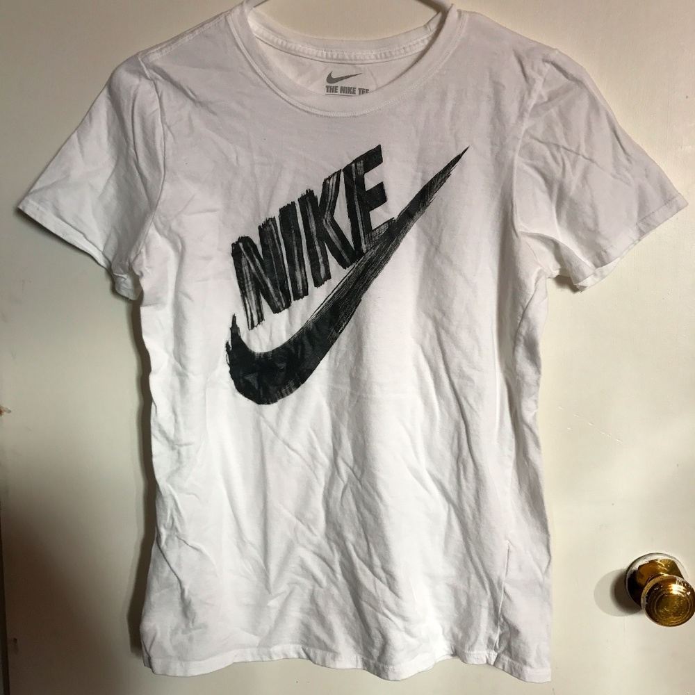 🚨2 for $15🚨 Nike Women's T-Shirt