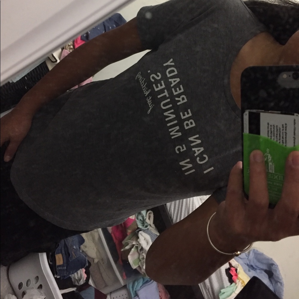 Graphic tee - Picture 2 of 5