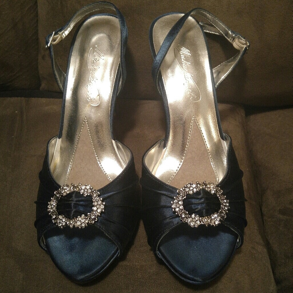 Michaelangelo- Mackenzie size 8