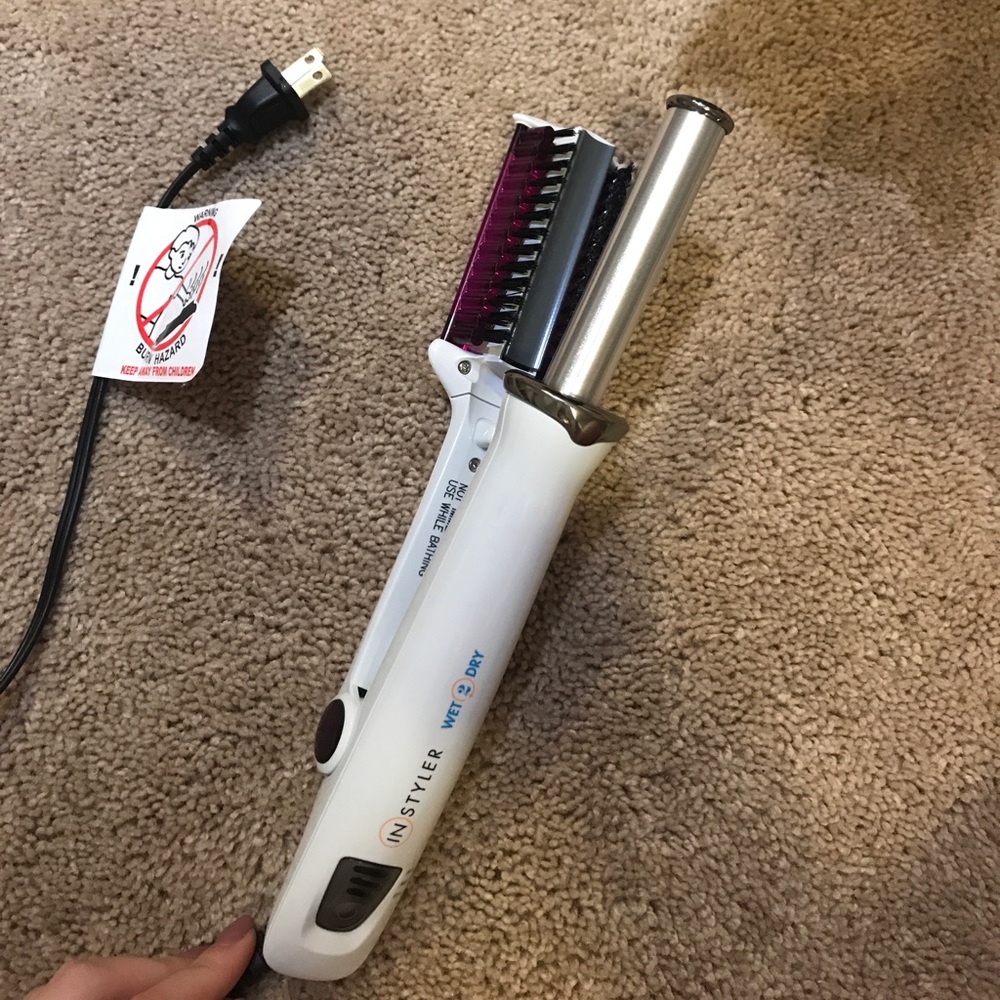 instyler wet 2 dry wand!