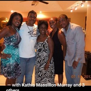 Meet your Posher, Carmelle