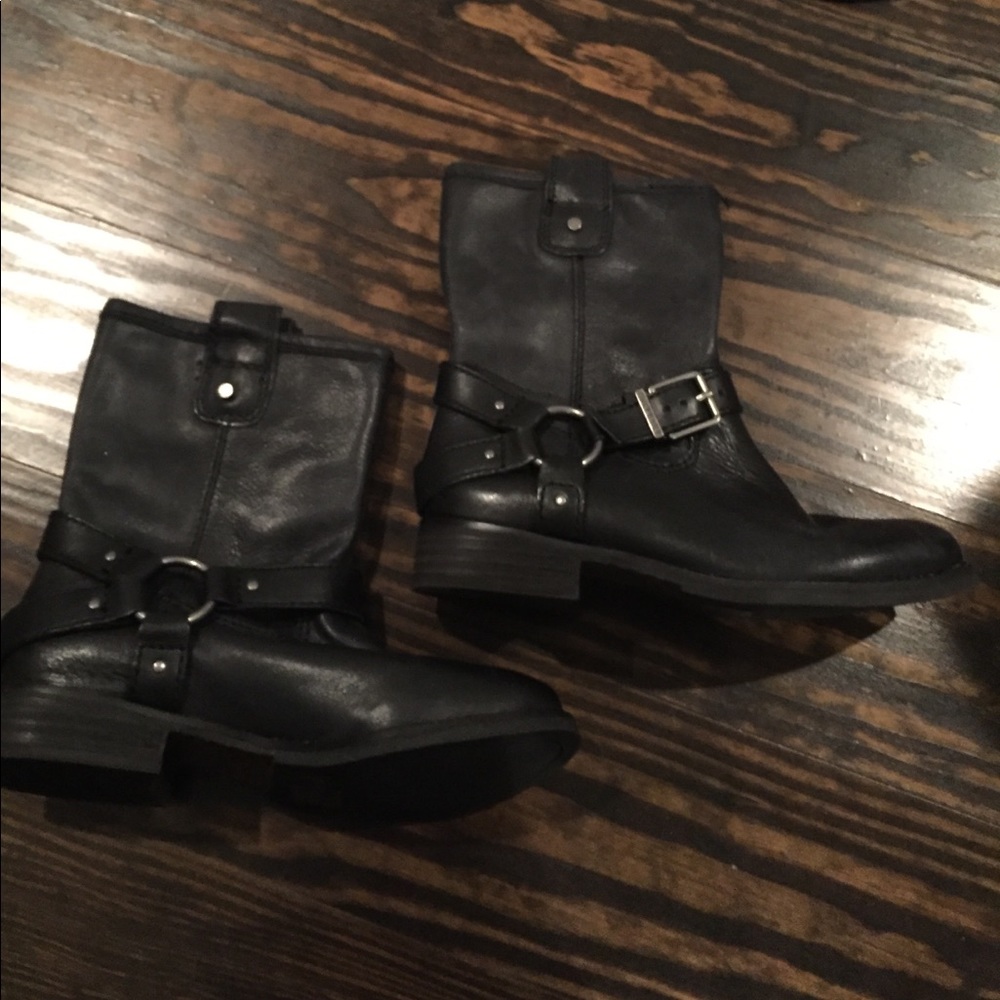 Gianni Bini Boots size 6.5