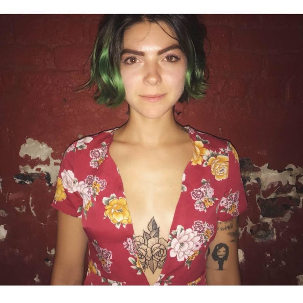 Meet your Posher, Lisa