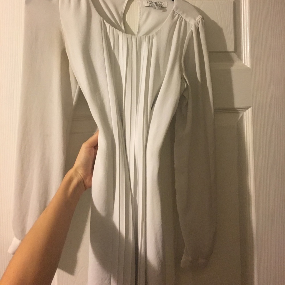 White shift mini dress from Forever 21.