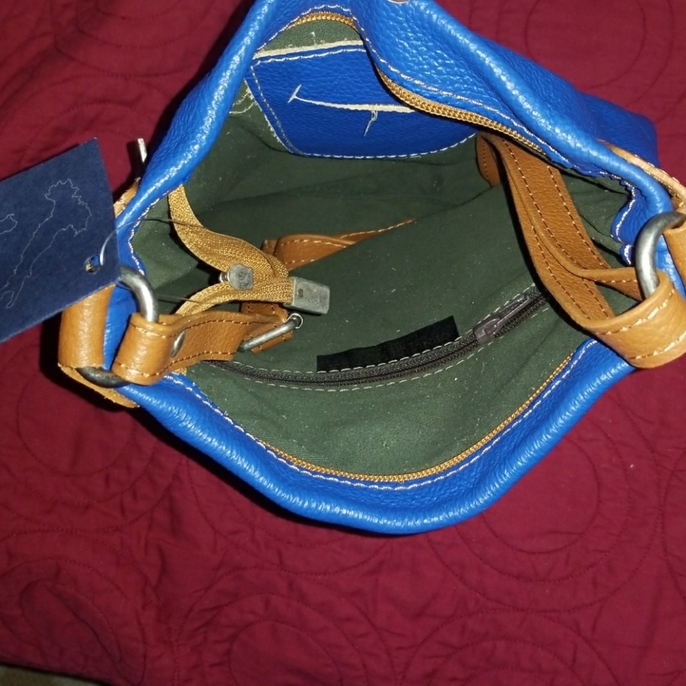 PURSE - Picture 3 of 3