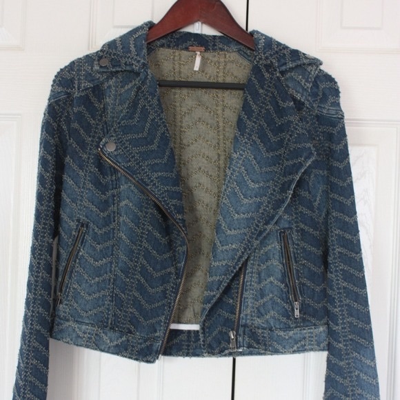 Free People textured denim jean jacket - Picture 2 of 2