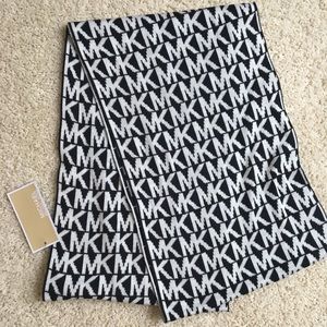 Michael Kors scarf NWT