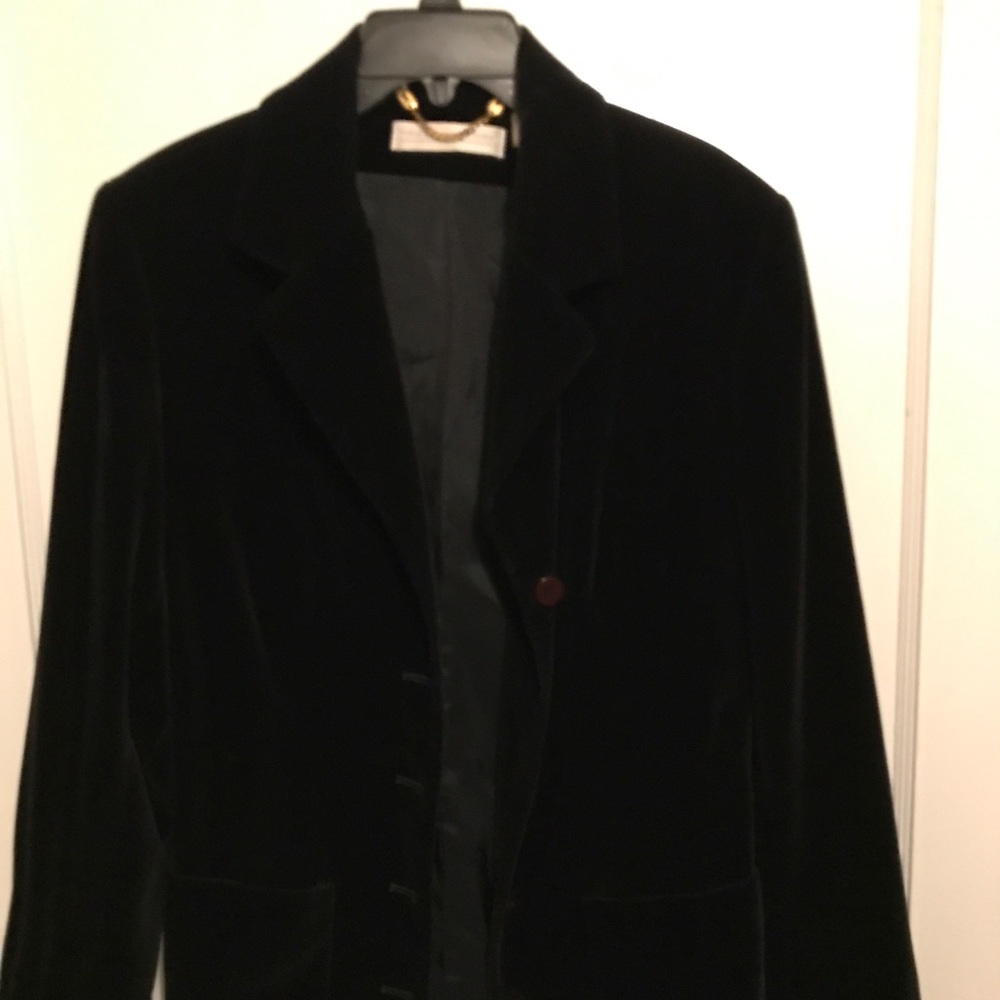 Preston and York Velvet Jacket 6