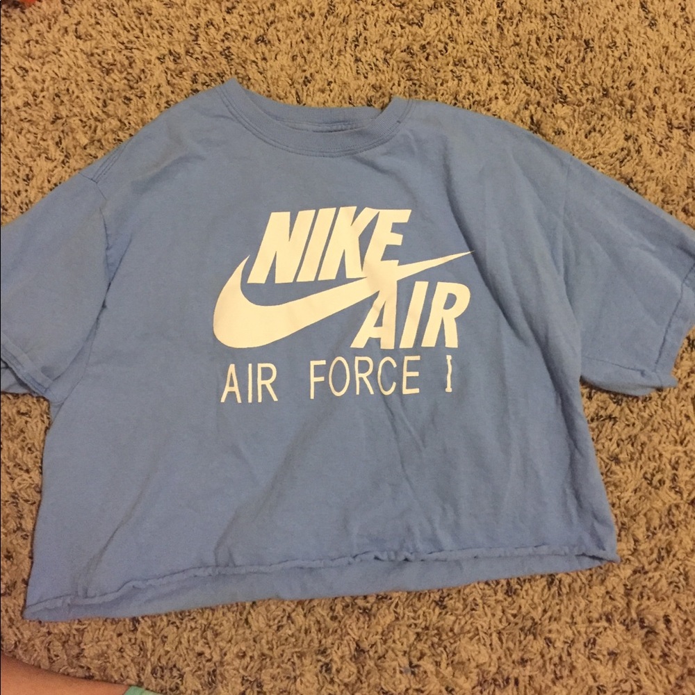 nike crop top!