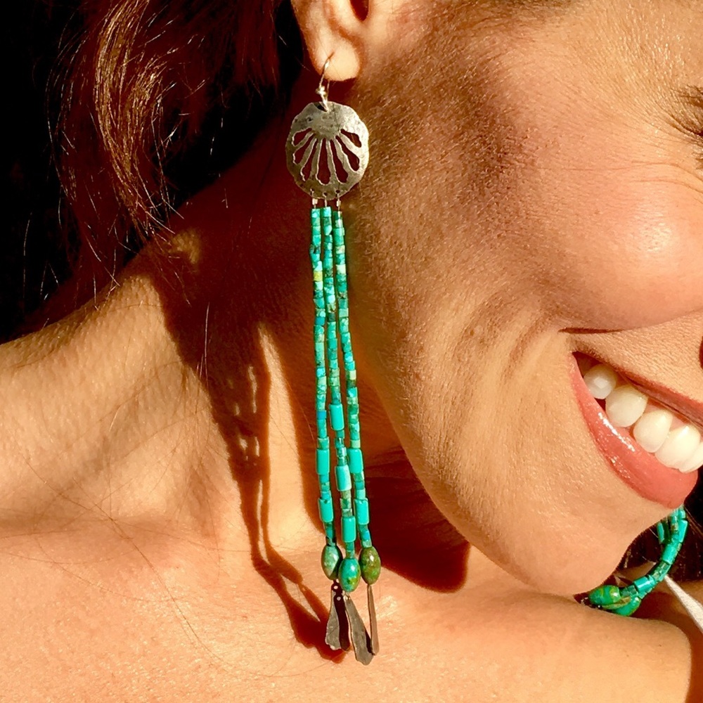 💚SOLD💚!Sterling GENUINE RARE TURQUOISE EARRINGS!