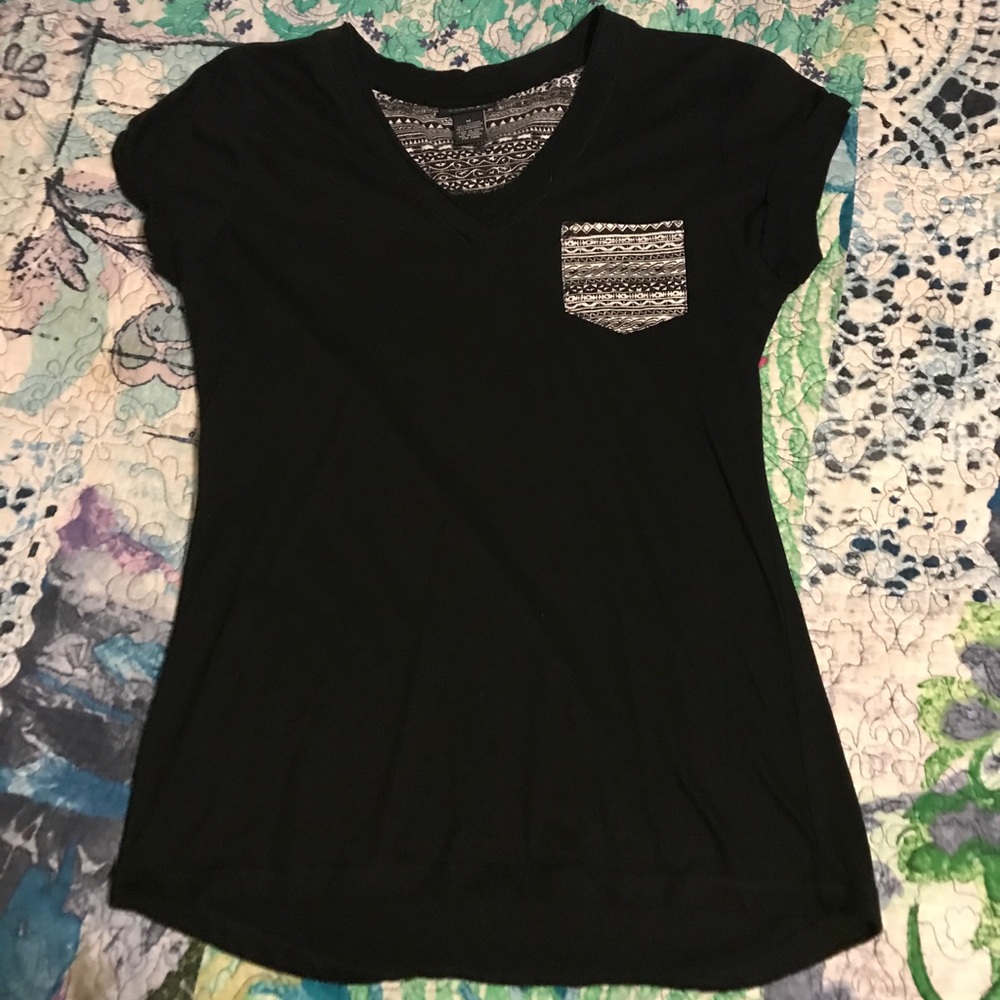 Rue 21 tshirt