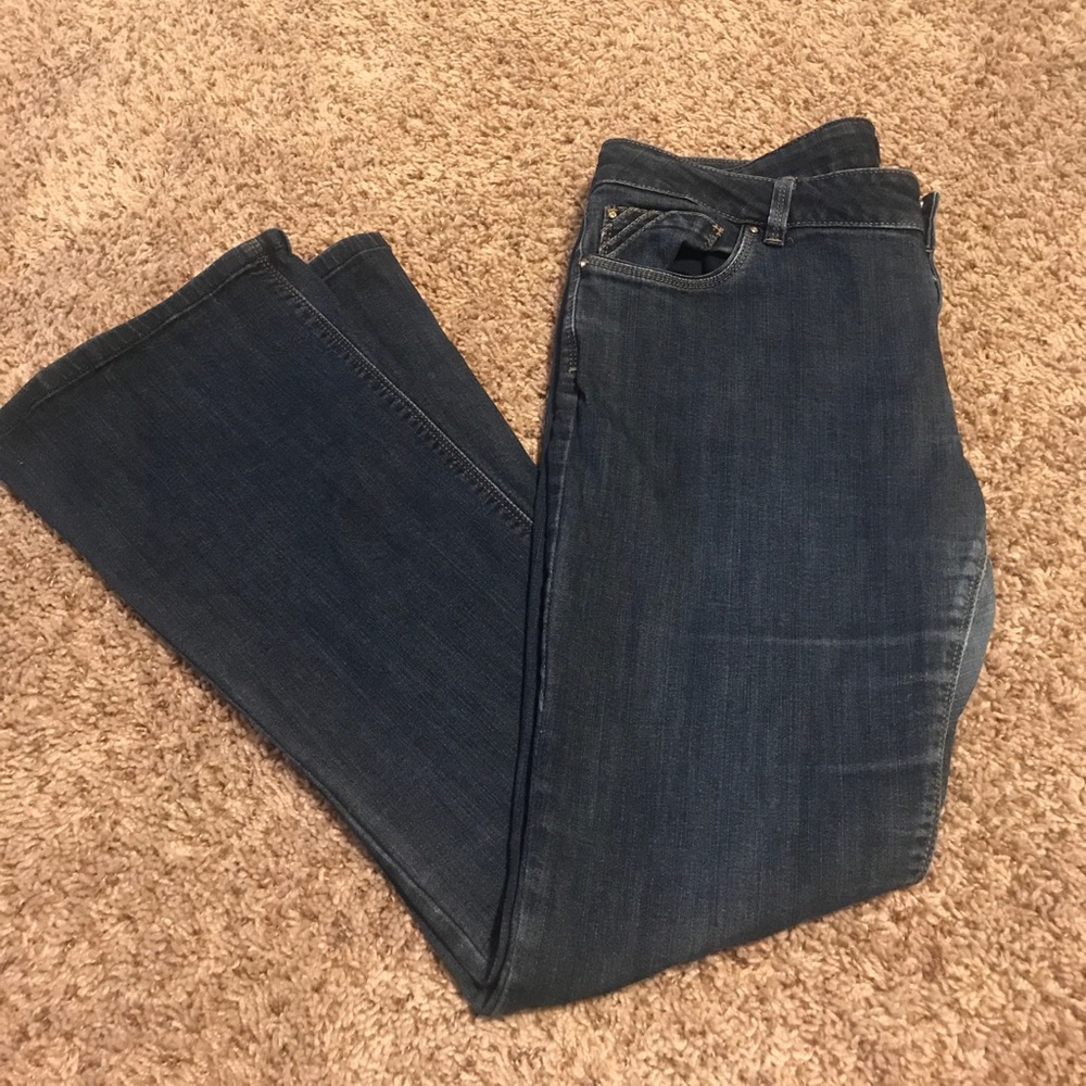 WHBM size 12S dark jeans skinny flair
