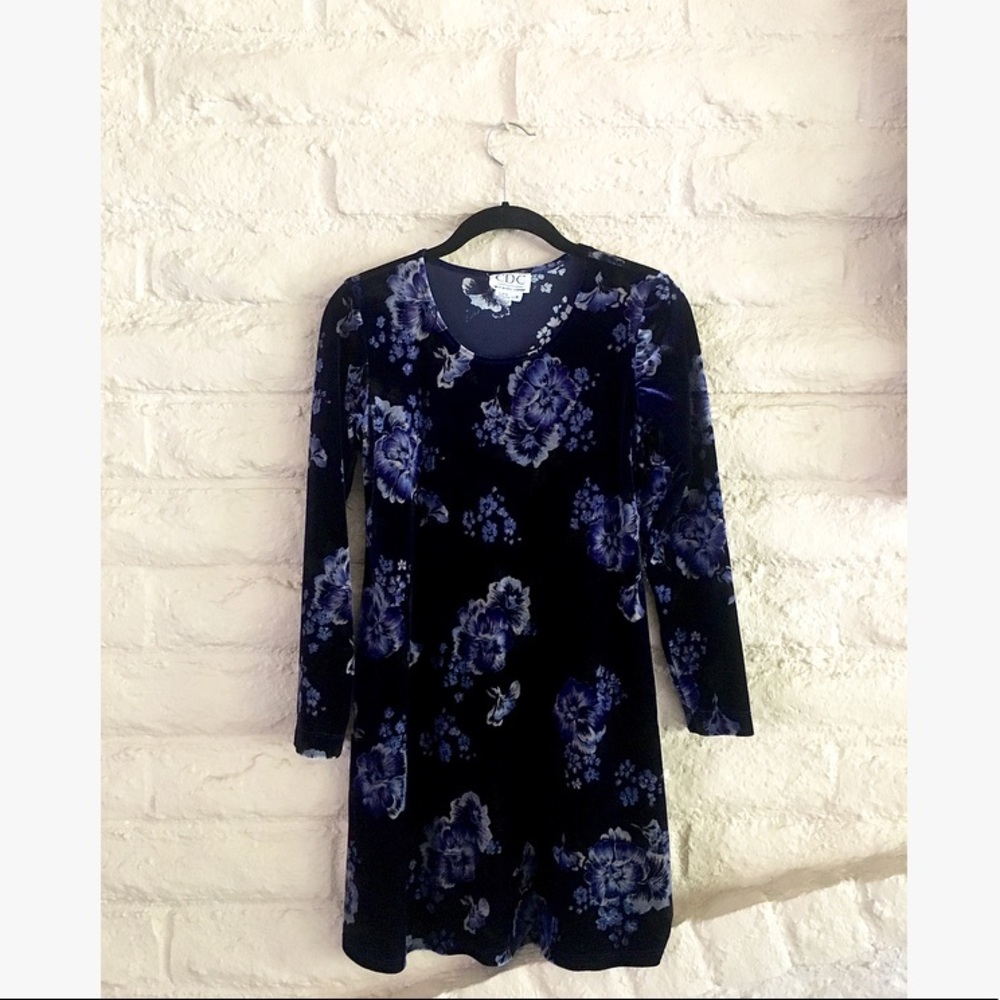 dreamy blue velvet 90s vintage long sleeve dress