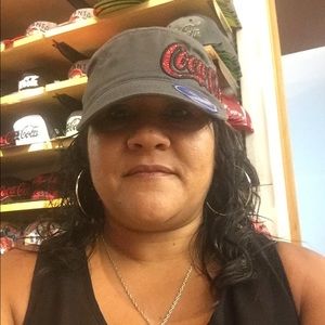 Meet your Posher, Kimberly