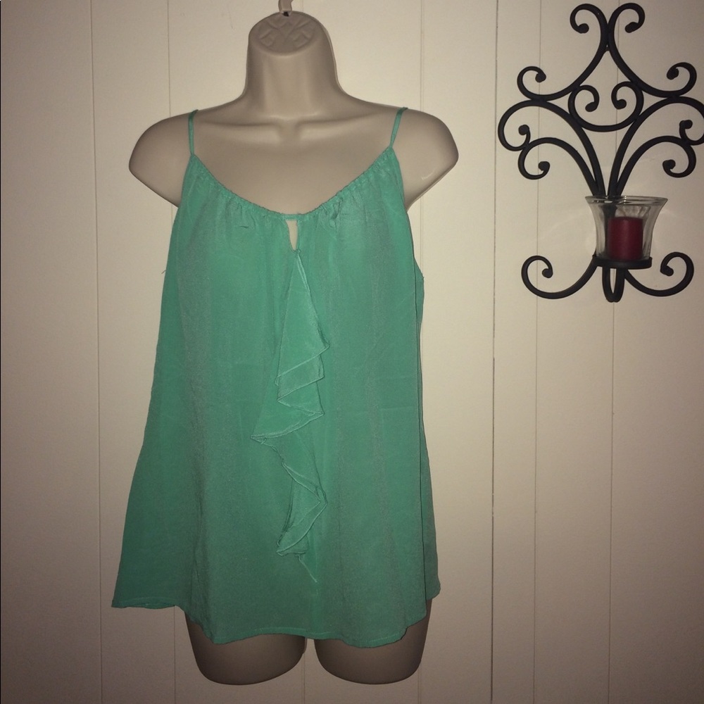NWOT. Forever 21 silk tank