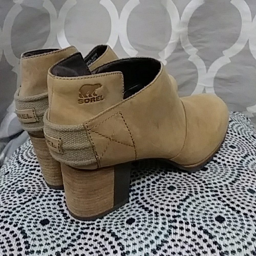 Sorel Addington Strap Boot