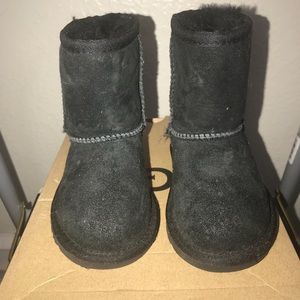 Toddler Girls Classic Uggs