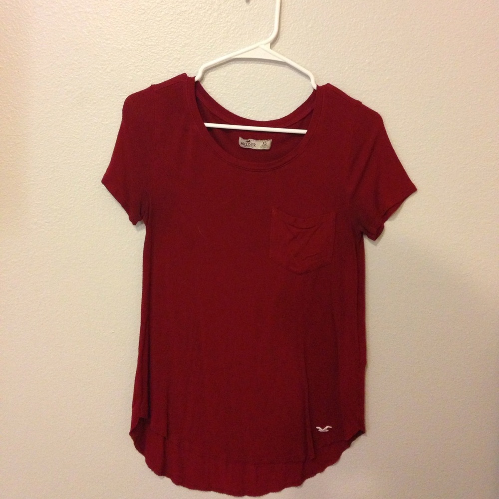 Hollister must-have collection pocket tee