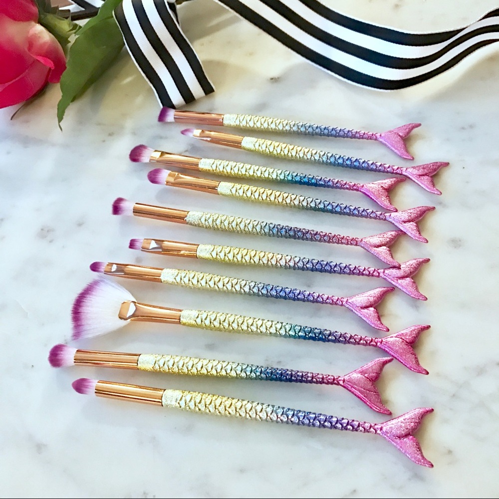 🎉HP🎉 10pc Mermaid Tail Makeup Brush Set, Glitter - Picture 5 of 5