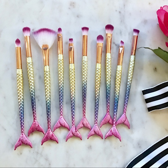 Other - 🎉HP🎉 10pc Mermaid Tail Makeup Brush Set, Glitter