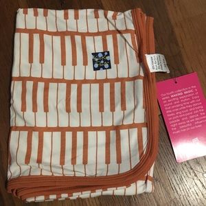 Copper piano swaddle