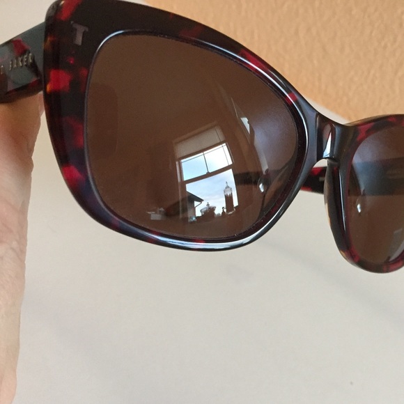 Ted Baker London Cat Eye Sunglasses - Picture 7 of 8