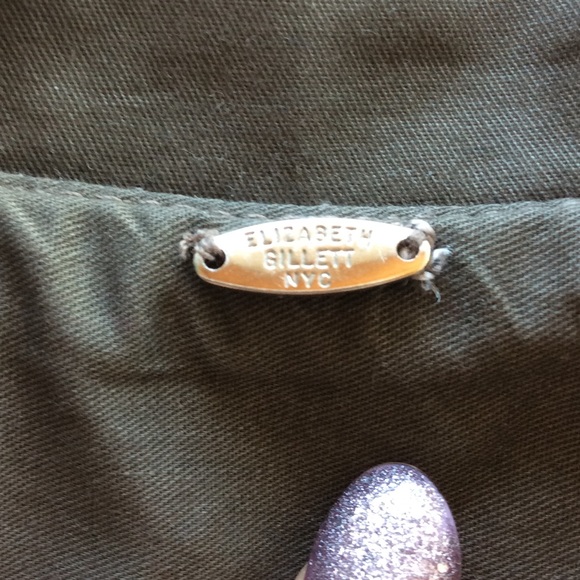 ♦️SOLD‼️Elizabeth Gillett Military Green Cape - Picture 5 of 8