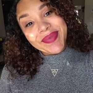 Meet your Posher, Natacha