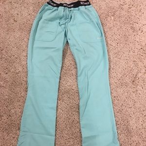 Grey’s Anatomy Active fit scrub pants