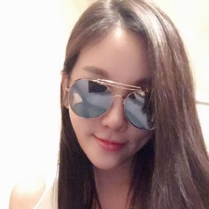 Gentle monster sunglasses 🕶