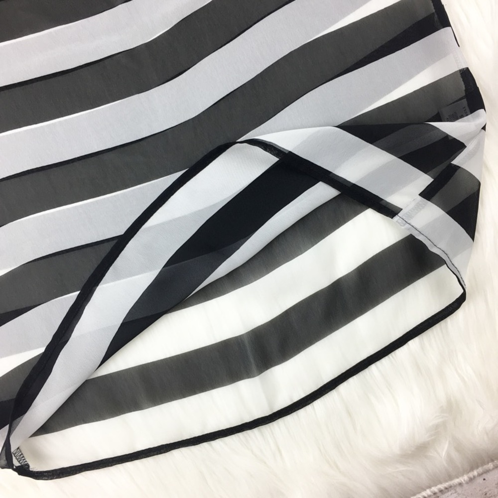Sheer Striped Blouse - Picture 5 of 7