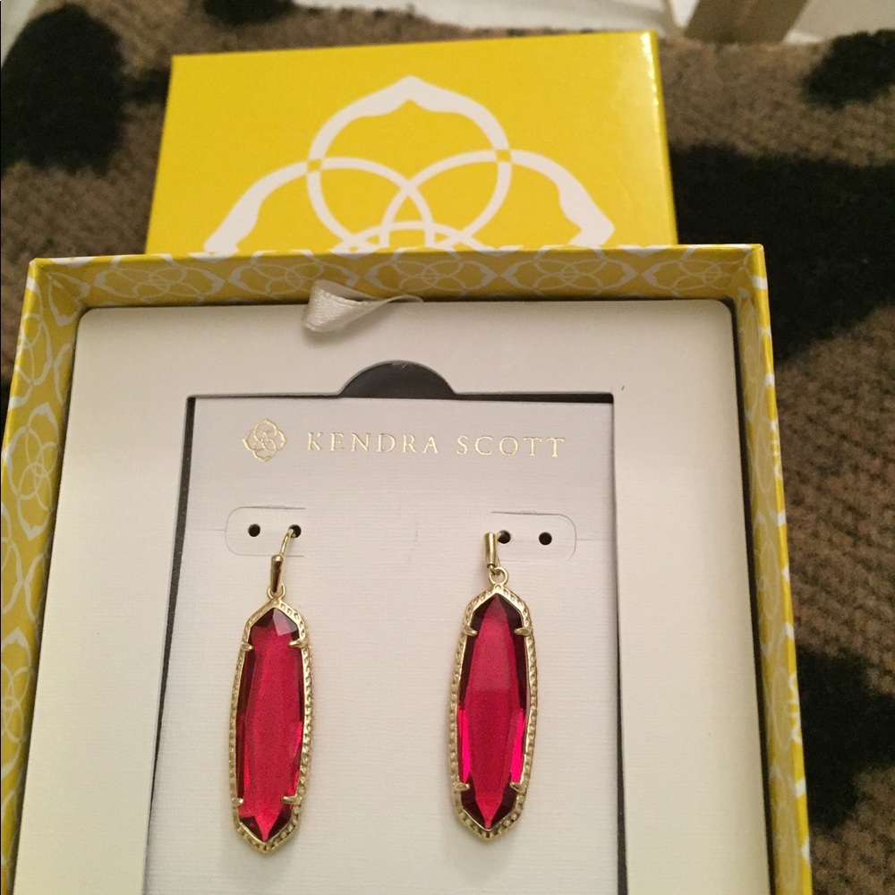 Kendra Scott New Layla Red Berry Glass Earrings