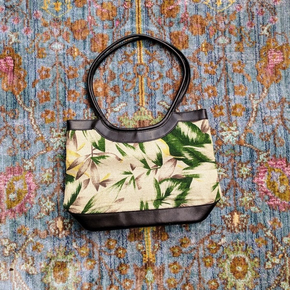 Tropical Palm Loop Purse - Picture 3 of 7