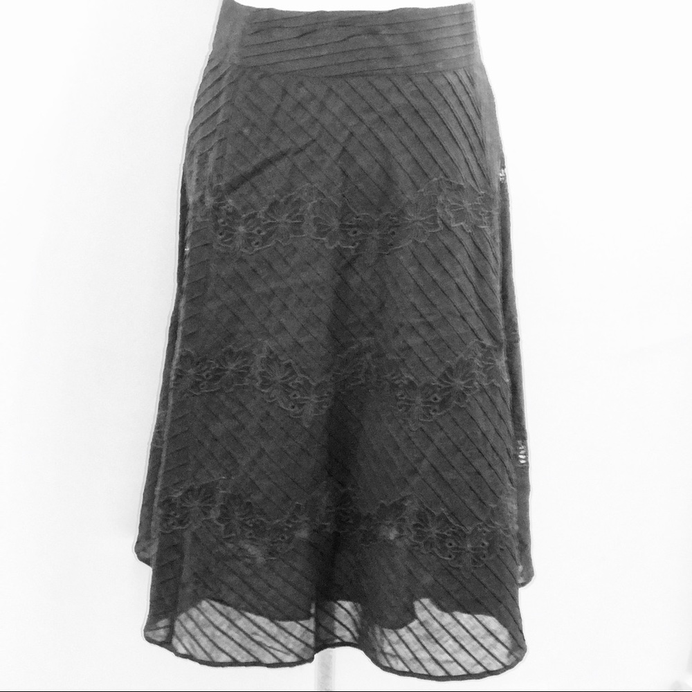 NWOT Sz 12 Black Embroidered Cotton A line Skirt