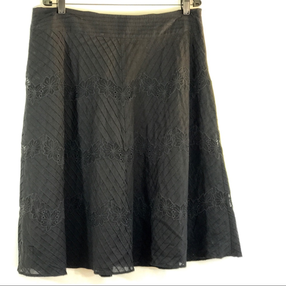 NWOT Sz 12 Black Embroidered Cotton A line Skirt