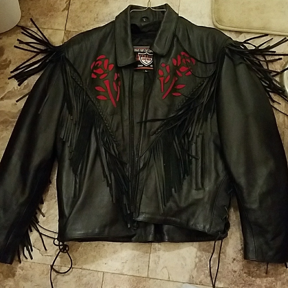 Beautiful leather coat!!