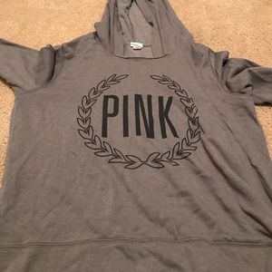 Hooded sweat shirt