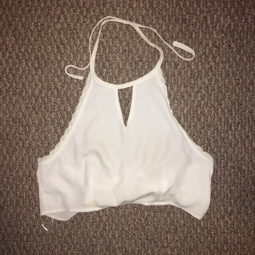 Tie around neck crop top