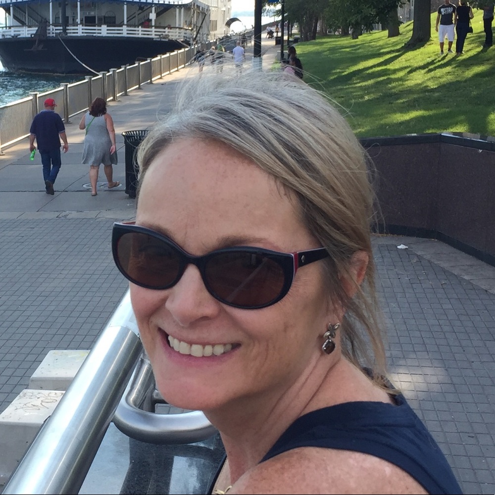 Meet your Posher, Doreen