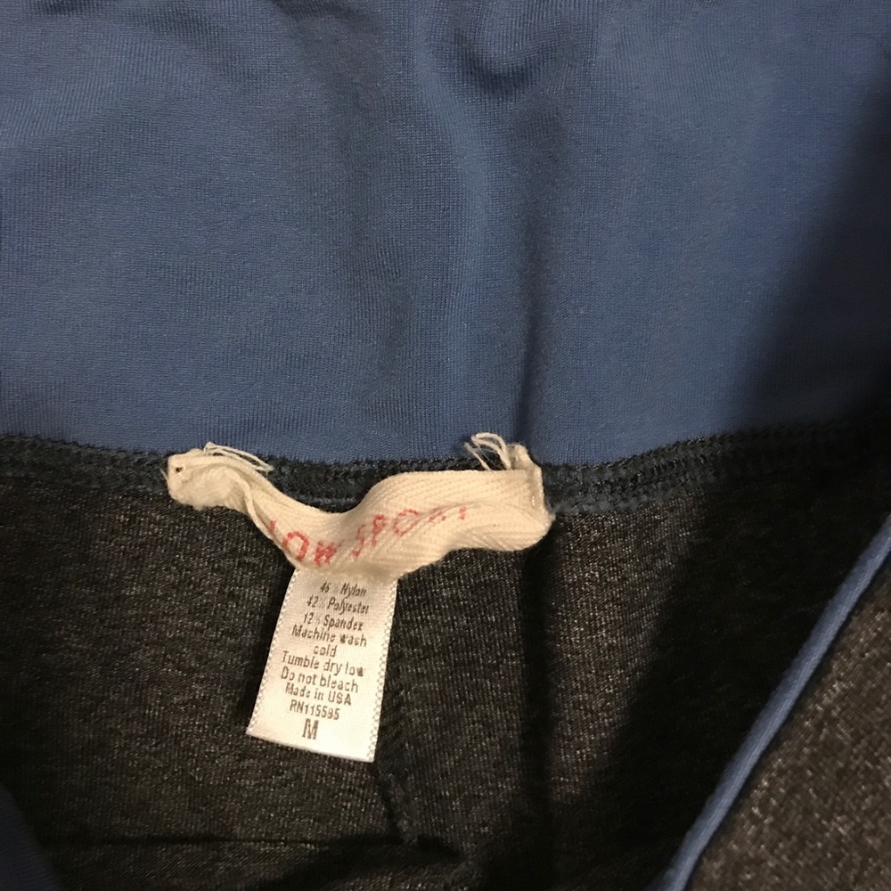Capri Exercise Pants - Picture 5 of 7