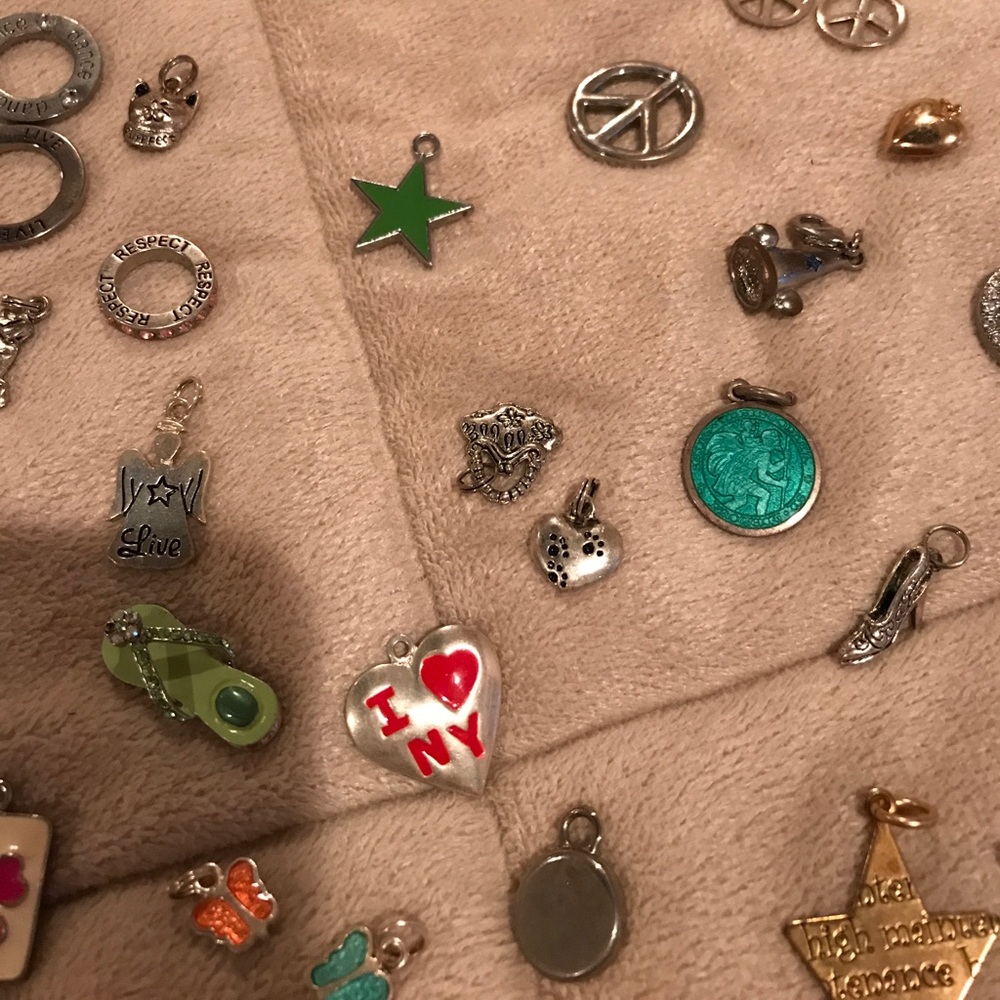Charms - image 2