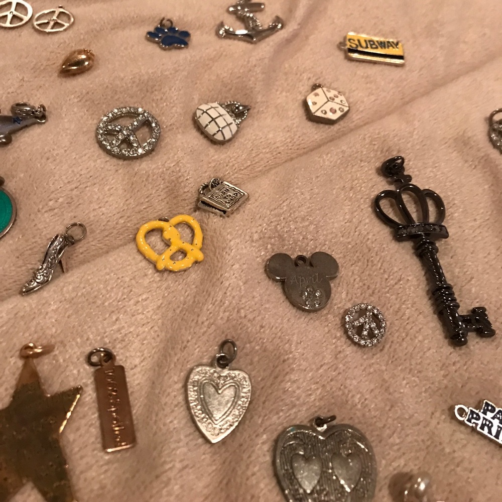 Charms - image 3
