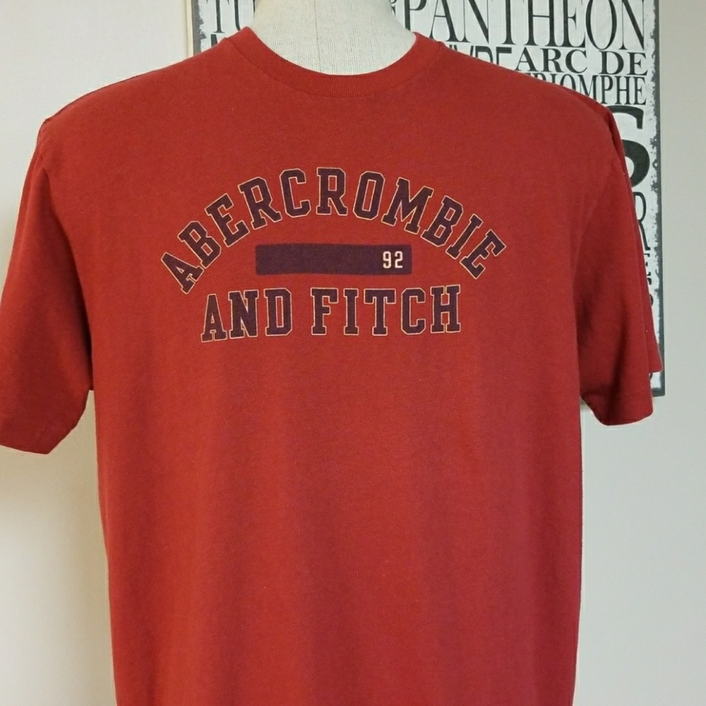 Abercrombie and Fitch mens Tee
