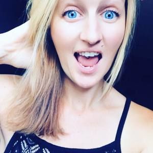 Meet your Posher, Whitney