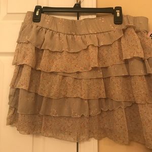 Ruffled skirt